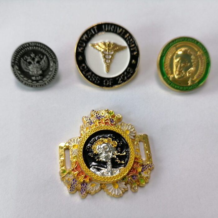 Pin&Badge (2)
